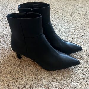 Madden Girl Stormy  Black Leather Booties